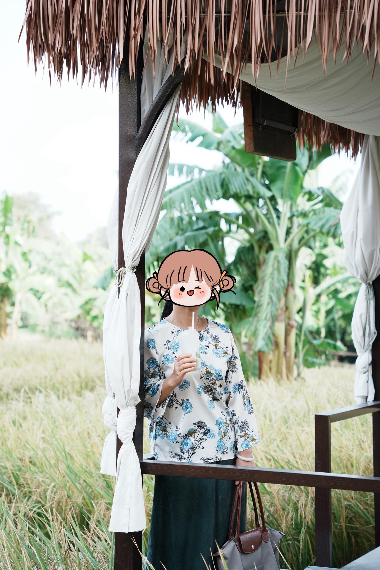 今年8月底买的缝纫机，断断续续做了7套睡衣，短袖、长袖、薄的厚的，在我丈夫建议下