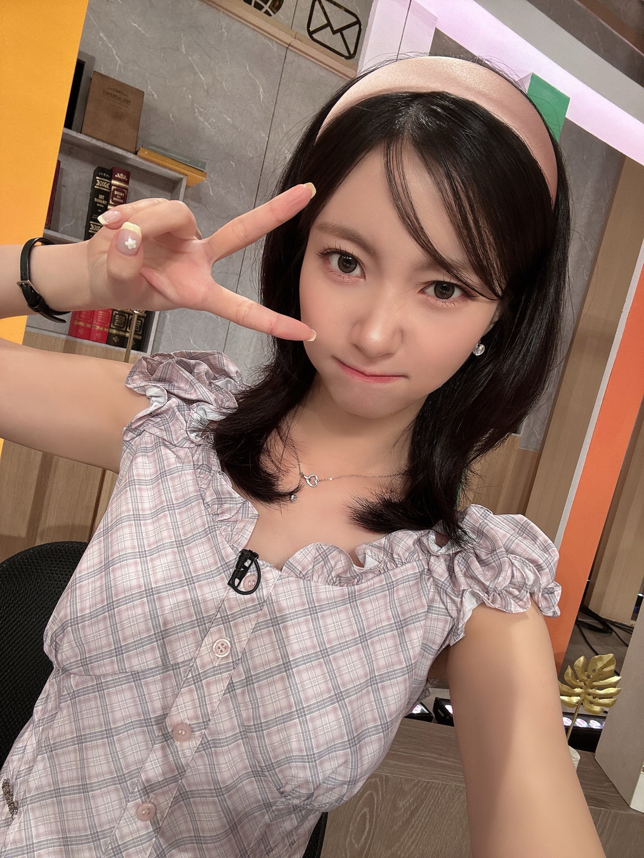 裴有彬🦌裵洧彬260816 OHMYGIRL 更新X洧彬相关「[OHMYAir