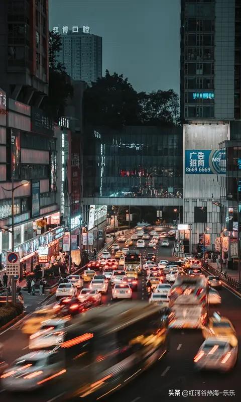 重庆楼市进入筑底周期：

一、2026上半年主城核心板块房价数据（1.5-7.1