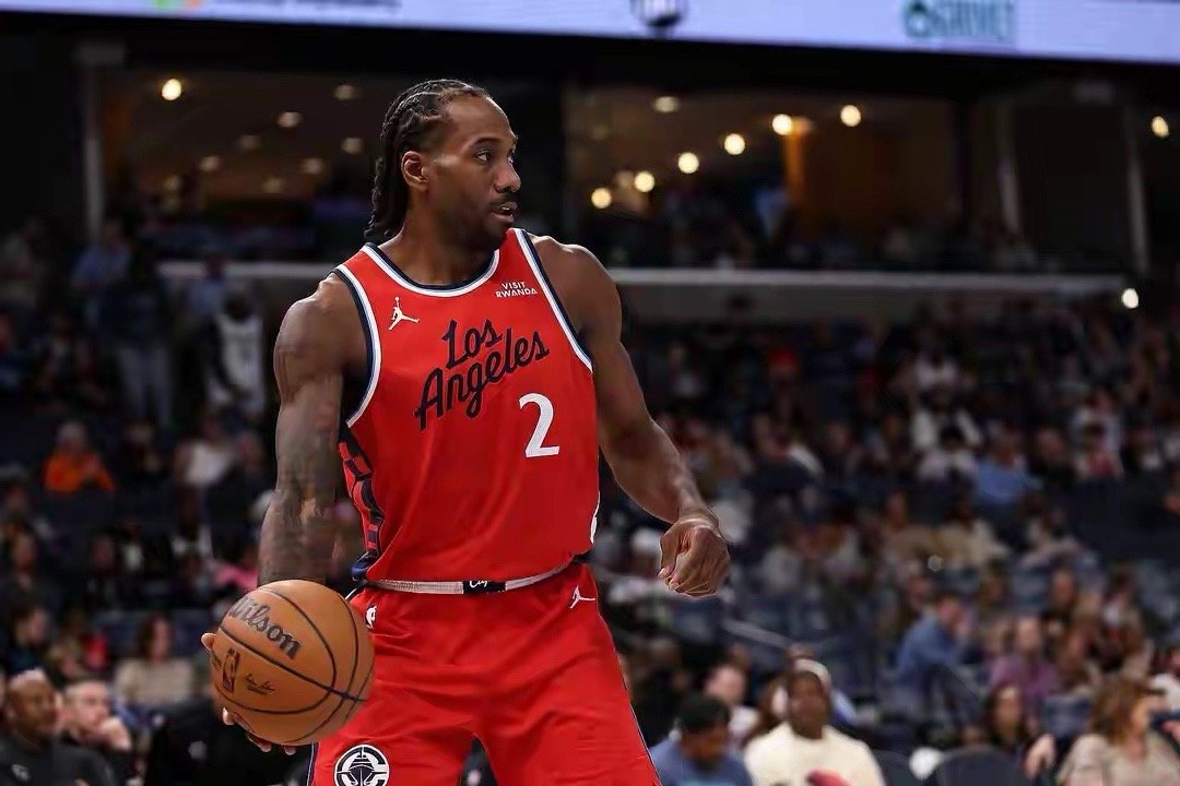 芬奇：伦纳德现在水准就跟19年拿FMVP一样 你对他真的没什么办法体育明星森林狼