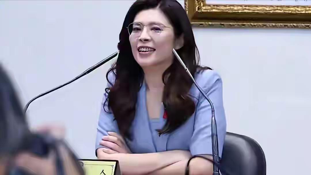 就目前国民党的形势而言，郑丽文是不会参选2028的？
因为党内像朱立伦，韩国瑜、