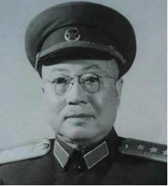 [浮云]1946年，郭天民瞒着聂荣臻，把一万多该复员的老兵藏在了部队里——这件事