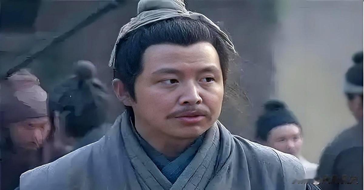 韩信至死不知，为他牵马的“老实人”，才是汉朝顶级的操盘手。
真正把韩信一步步引向