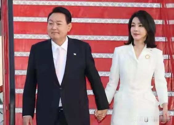 尹锡悦夫人金建希案件主审法官死于法院内
5月6号，韩联社报道，韩国前总统尹锡悦的