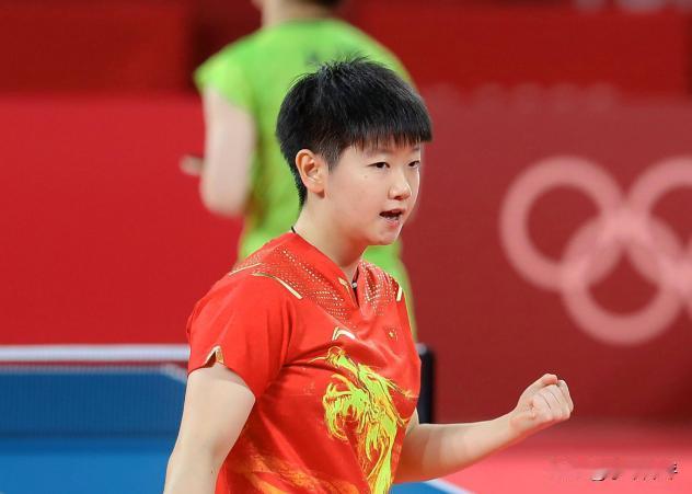 孙颖莎脚伤最新复查结果来了！
12月21号，孙颖莎在社交平台上报了平安，说她受伤