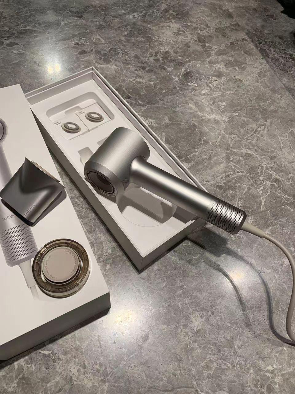 春困真的会把人逼疯

洗头已经是极限了，吹头发还要举着吹半天？我不行。🙃
所以