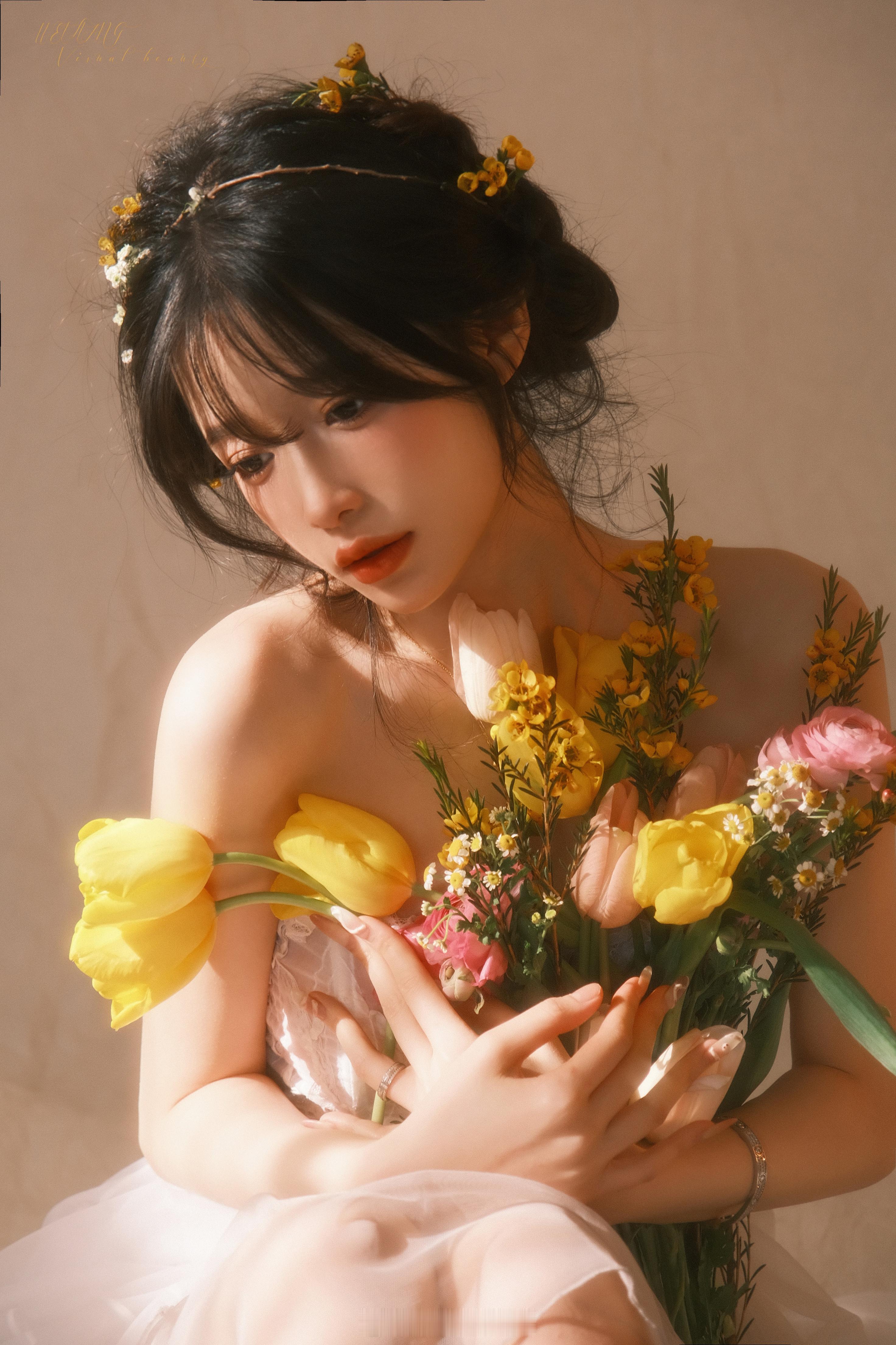 #微凉时光馆##西安约拍[超话]##少女写真# 画里的美人儿🌷 ​​​