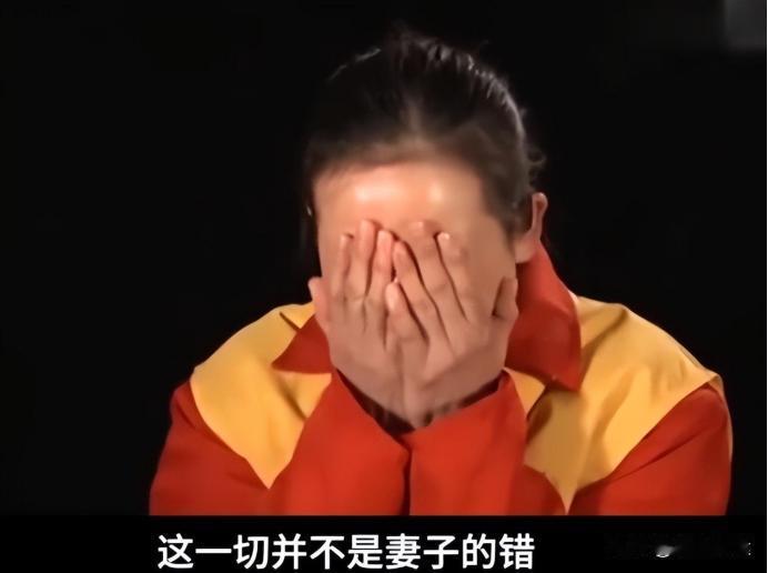 网络时代，流量如同一把双刃剑，既能让人一夜爆红，也能让人瞬间跌落神坛。而“蹭流量