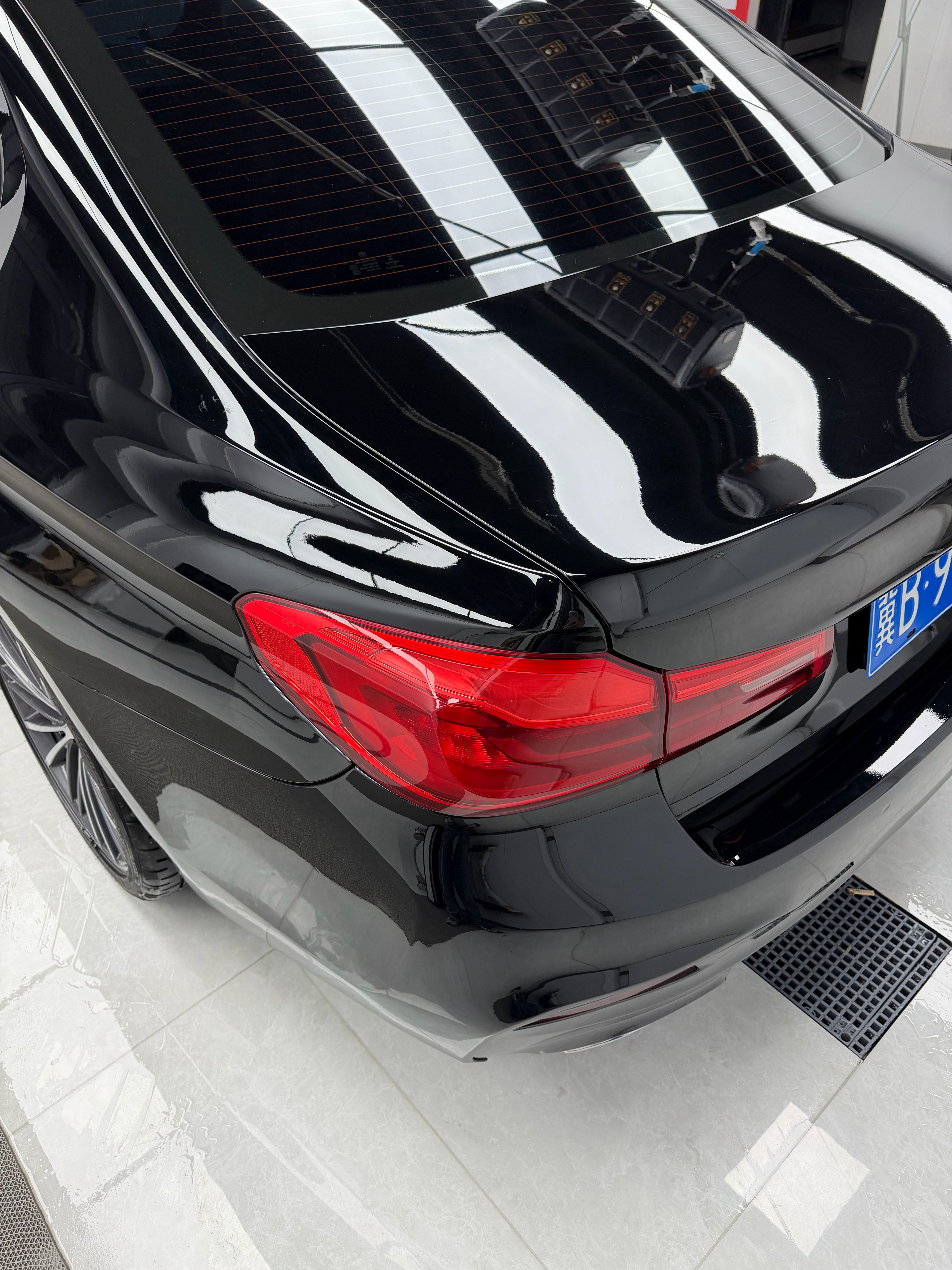 给老旧燃油车整备一下漆面老车焕新颜 效果很治愈小投资，心情爽yy 