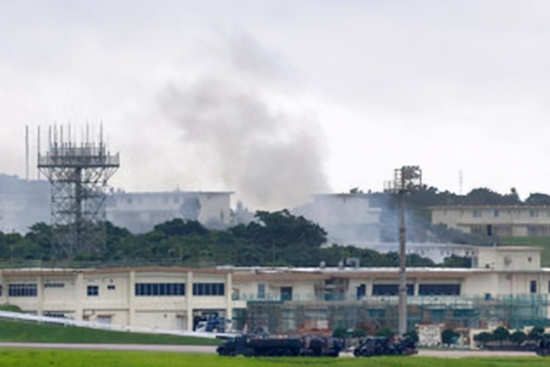 4月21日8时39分，日本大分县日出生台演习场一声巨响，10式主战坦克实弹训练时