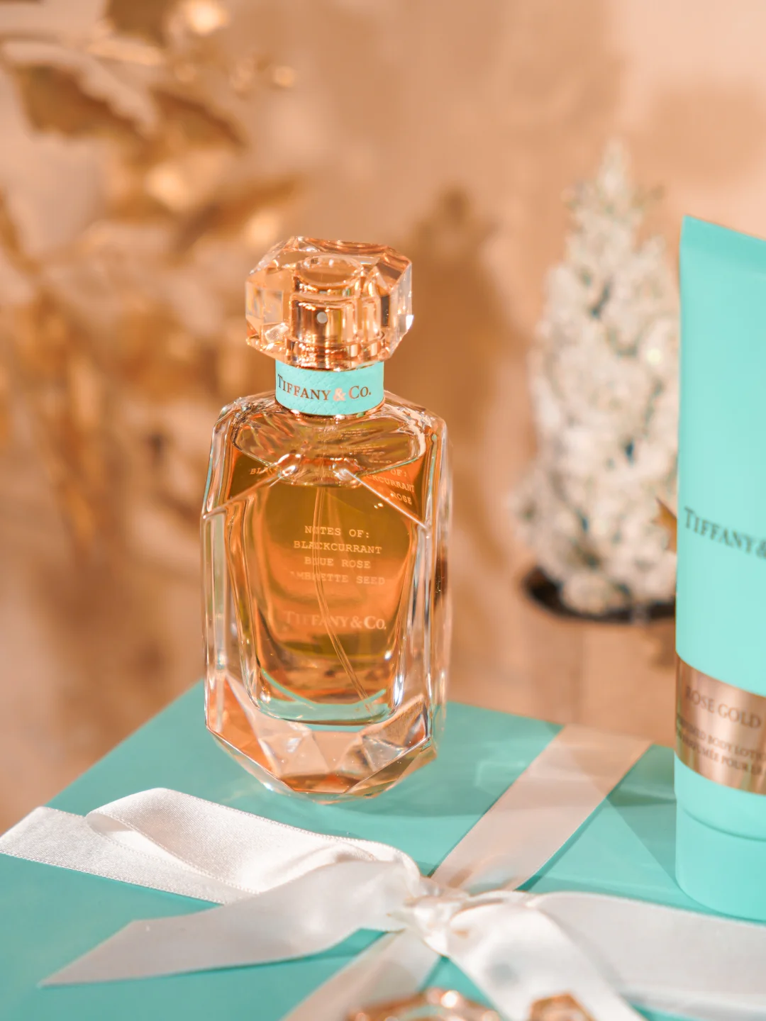 “玫瑰金”为每一个珍贵的瞬间加冕！