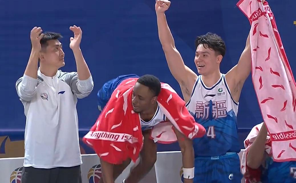 辽宁男篮末节4分 辽宁男篮四连败 太惨了！！！辽宁男篮遭遇4连败！第四节，李虎翼