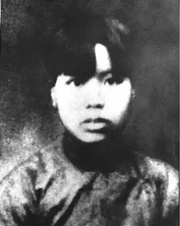 毛泽建被敌人残忍羞辱却毫不畏惧，刑场上怒斥敌人令在场所有人胆寒！
1929年8月