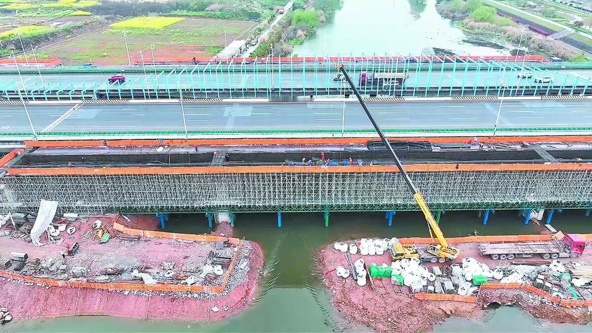 351国道东阳上新屋至周官段公路工程迎宾大桥辅道桥预计6月底完工！桥梁全长551