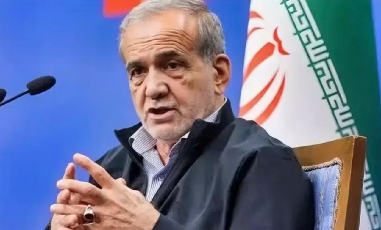 近日，以色列第 14 频道披露一则消息，伊朗情报部门截获总统佩泽希齐扬与革命卫队