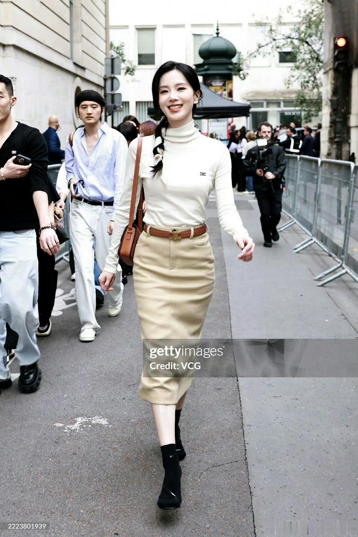 刘诗诗 Angelababy 杨超越时装周G社生图，来康康你觉得谁抗住镜头了？ 