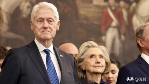 克林顿：早知道我就举报了，可惜我啥也不知道，飞行日志不算数。
2月28日，比尔·