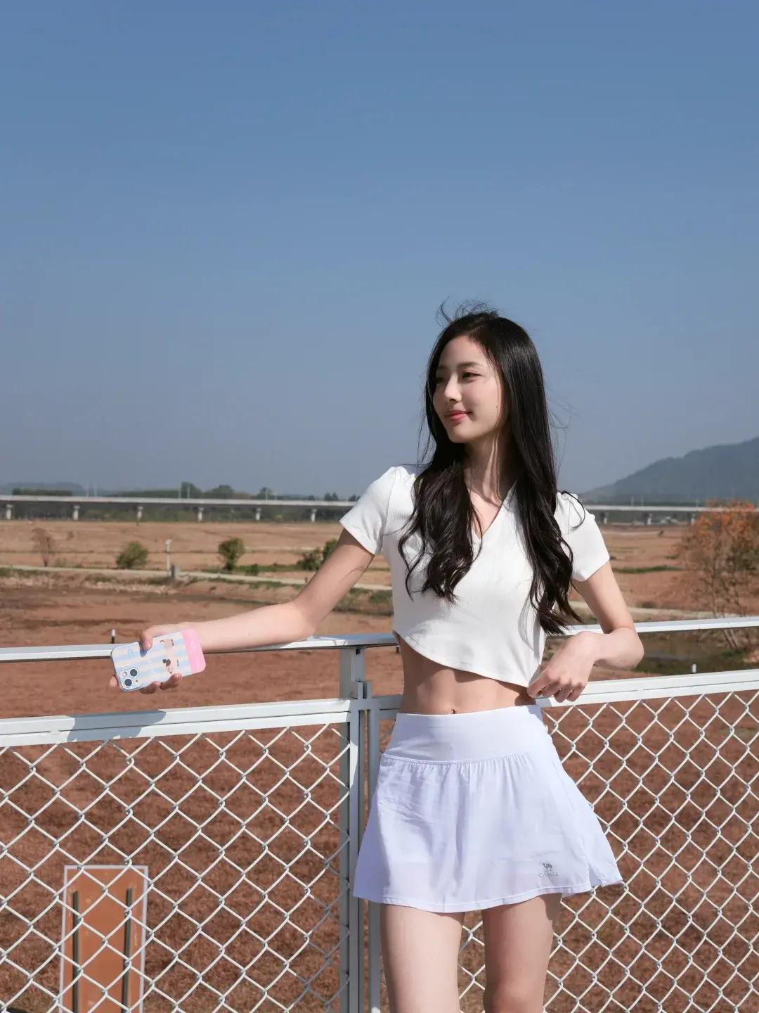 如果吻她一下会穷三年，但你愿意吗