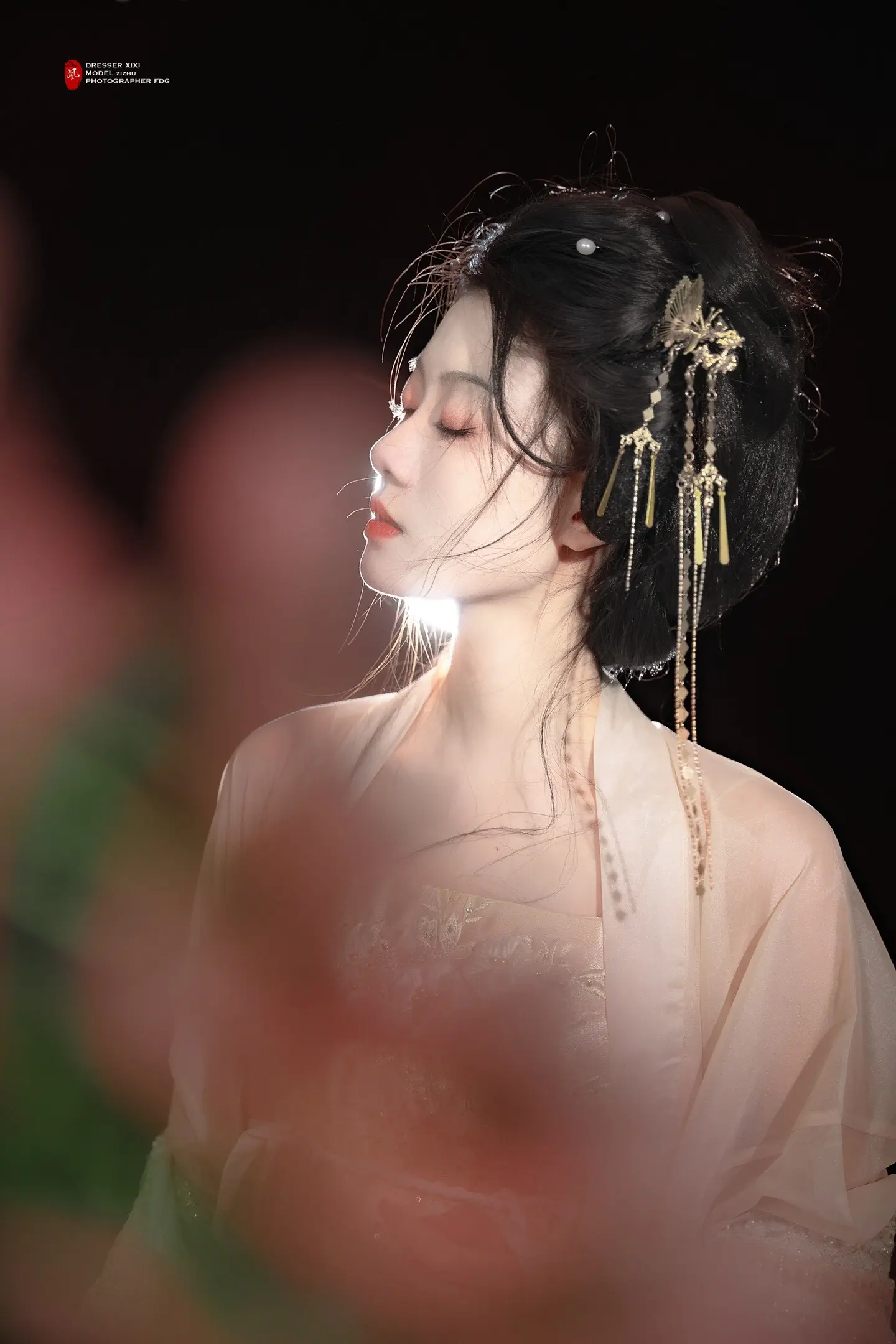 “亿”点点神性。好像发作品越少，流量越没有，路过的铁汁们可以来个❤️吗？