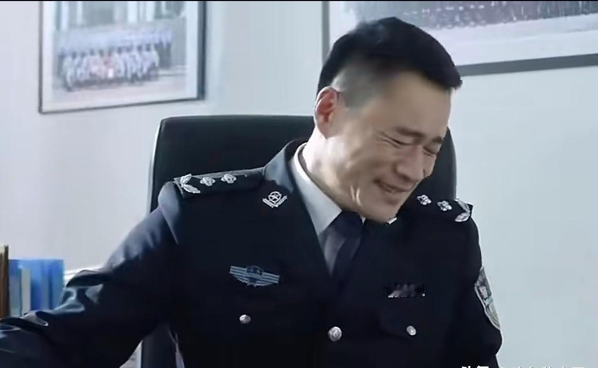 陆亦可那句“去请示省委把祁同伟撤下来”也太随口了吧……完全没意识到什么叫规矩，真