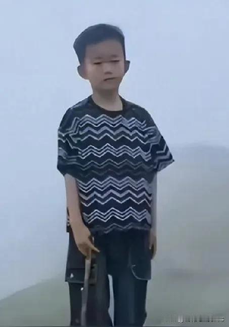 福建男童失踪后续，网友爆料已经在厕所找到了，工作人员回应！

近日，福建男童失踪