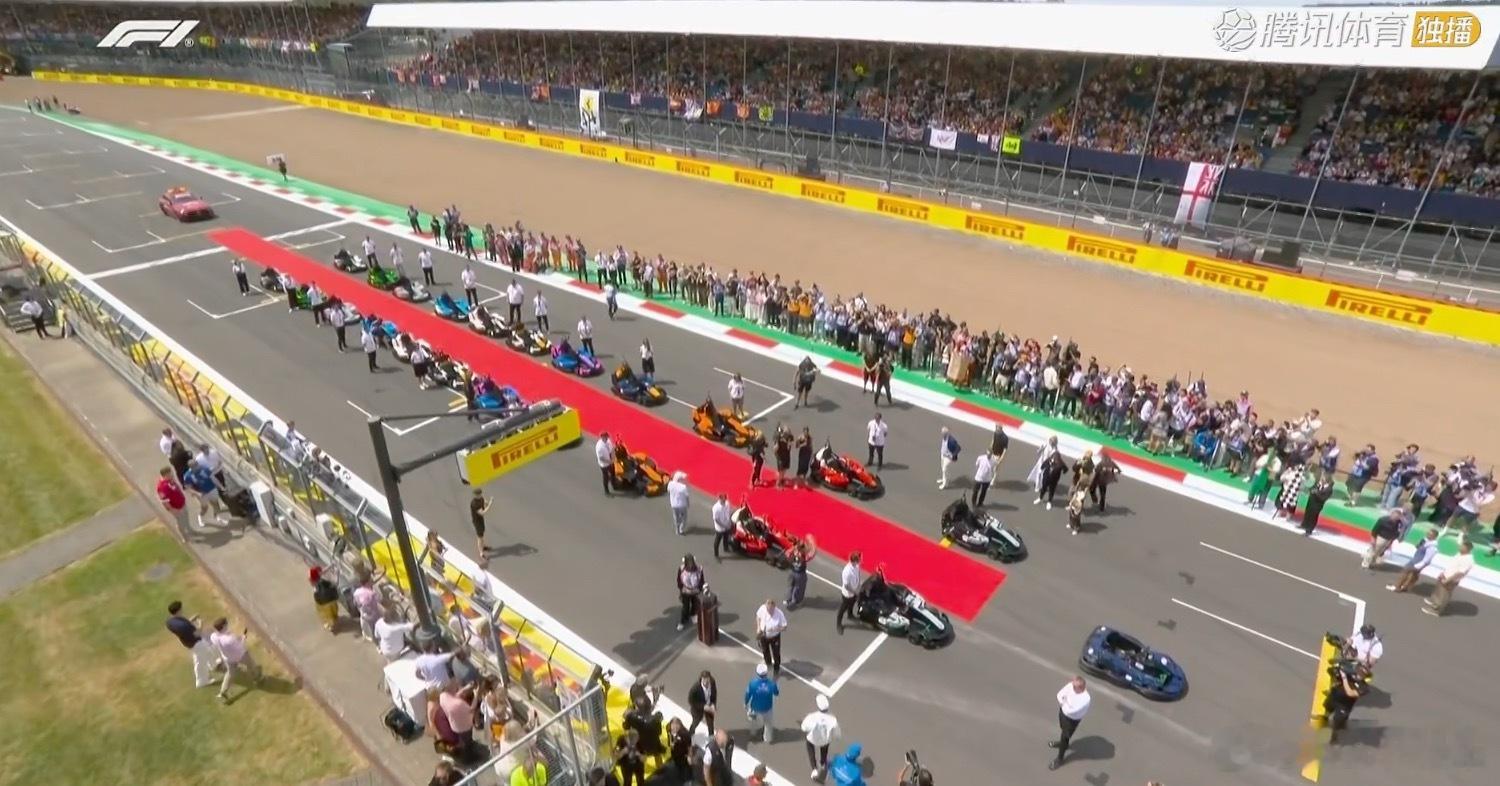 看今晚F1正赛前先来看看乐高“大奖赛”，谁带的头？把FIA主席都带沙地了2026