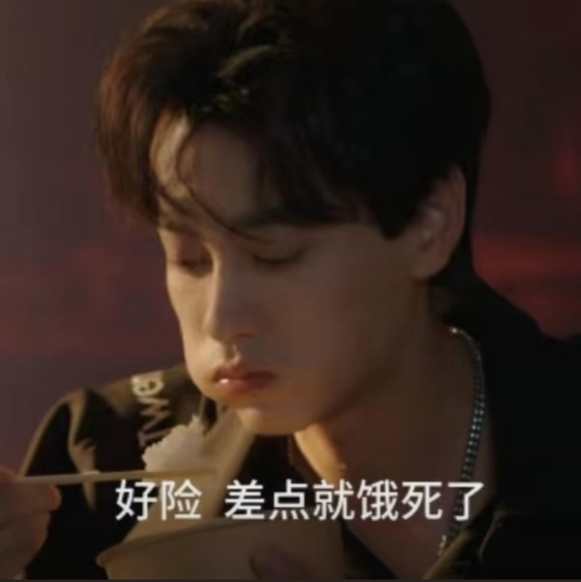 一款不光没有胃病的霸总，还一天天能吃六个玉米棒子[恐惧]磨成粉[恐惧]小猪一天都
