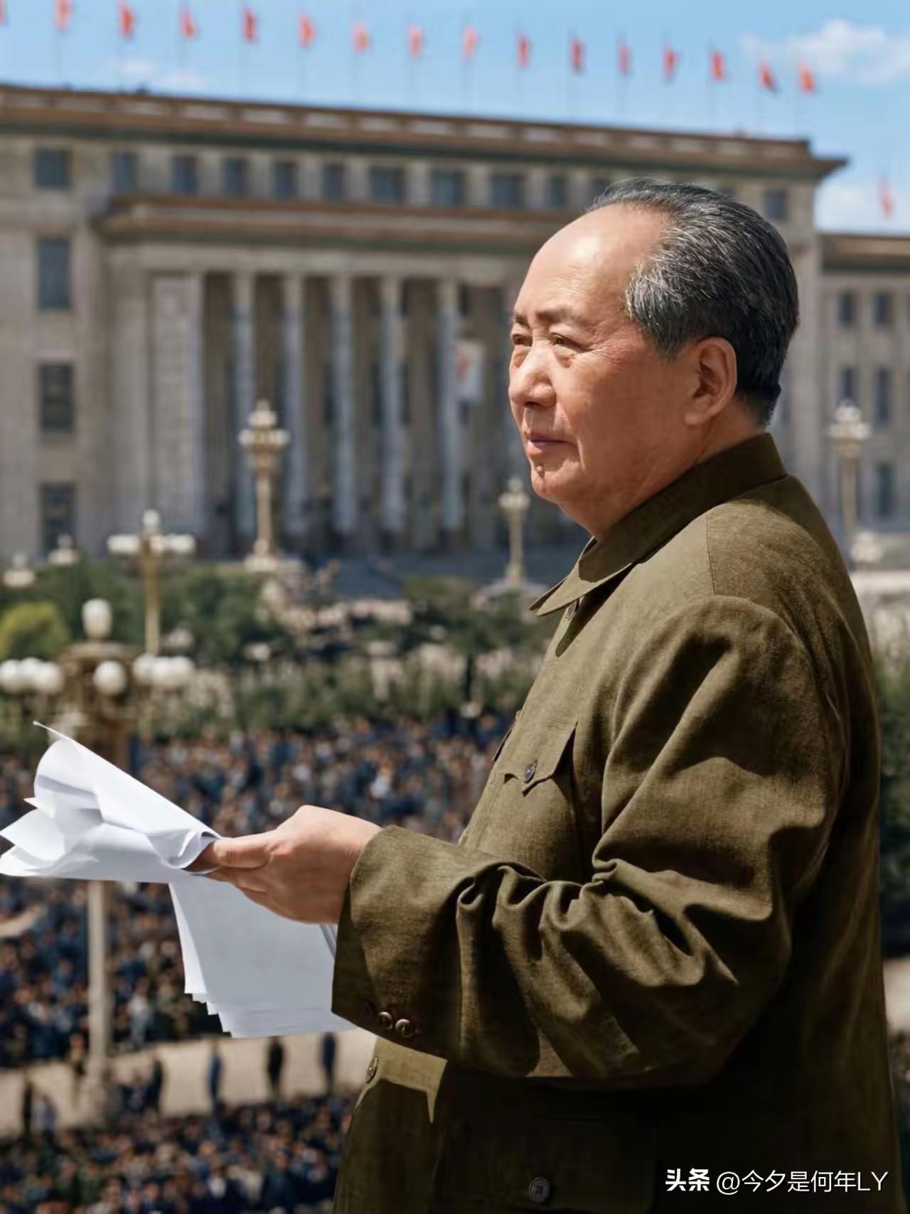 人民的大救星，永远的红太阳
 
是谁，把水深火热的旧中国，拉向光明？是谁，让受尽