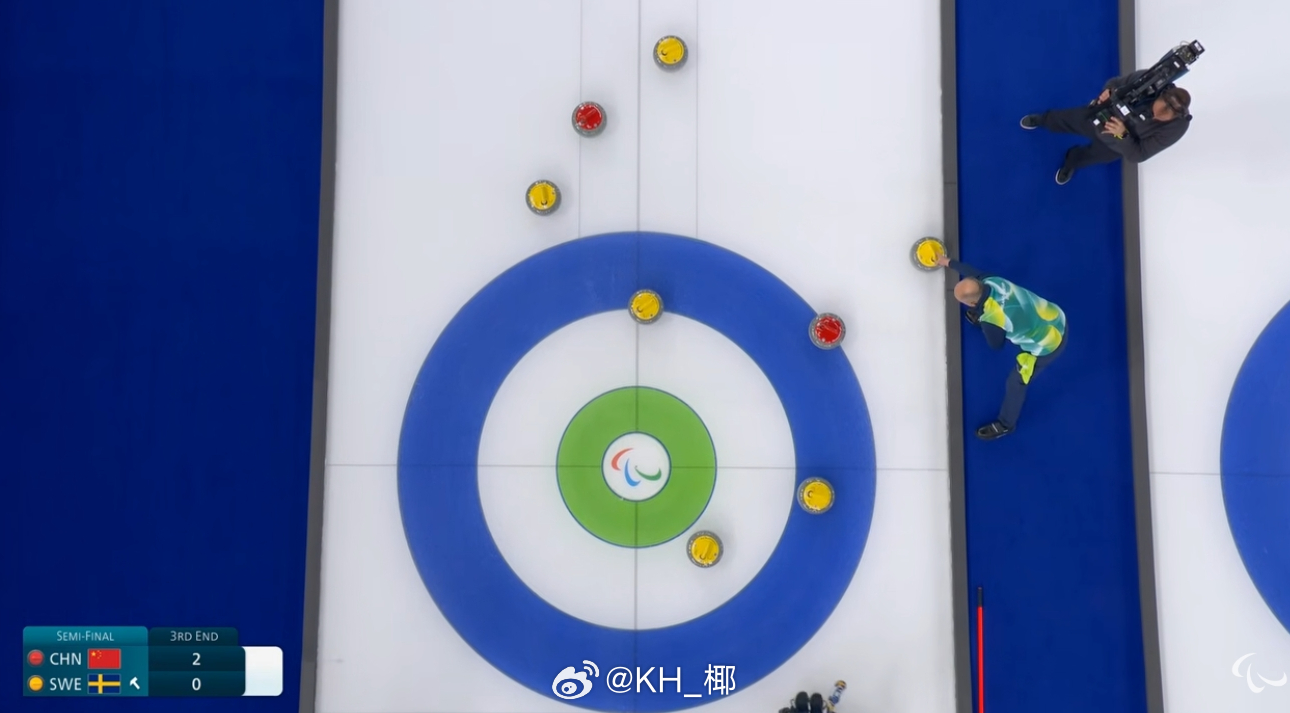 瑞典第三局传击成功拿到三分，我们2-3暂时落后 