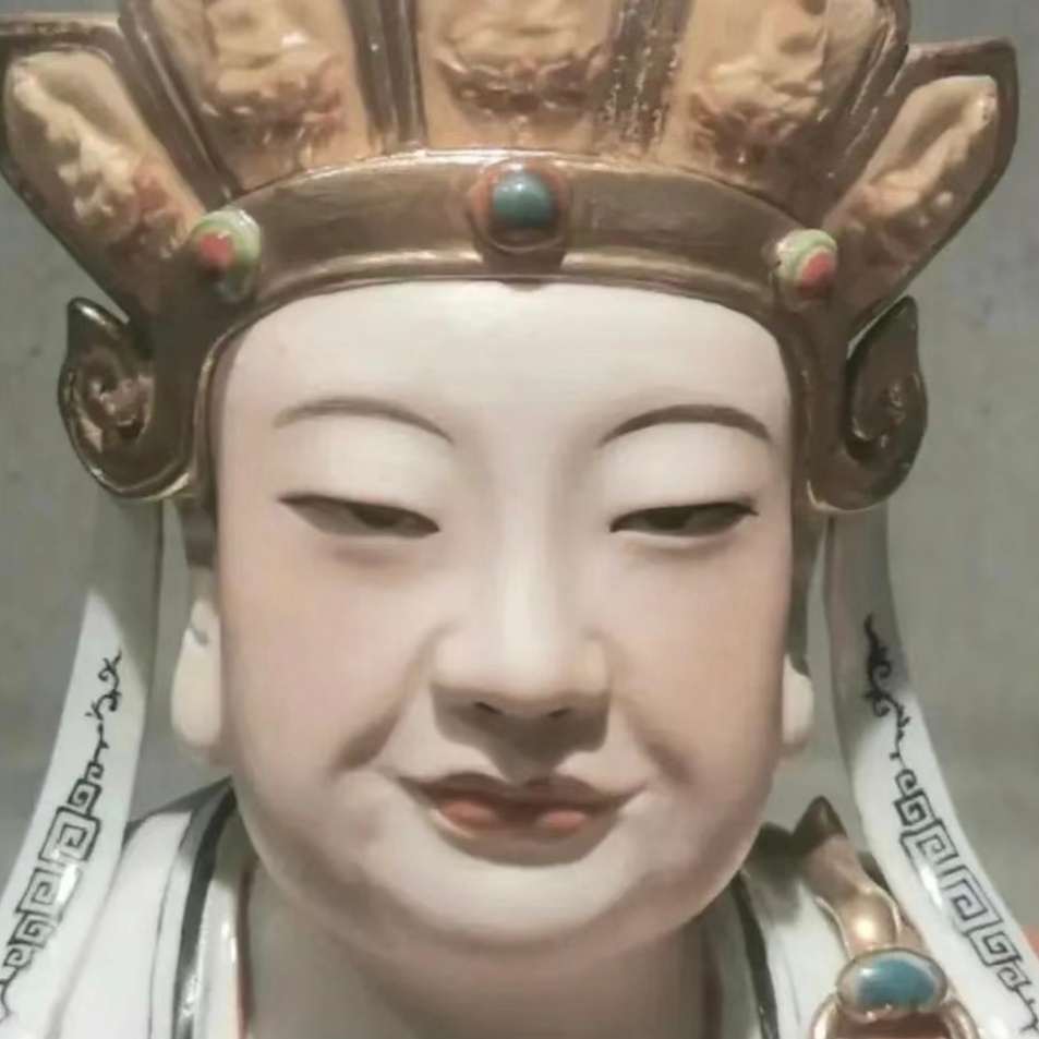 到底占用了哪门子消防通道了？？这通稿一波一波的不停的莫名其妙一天到晚的净盯着虞书