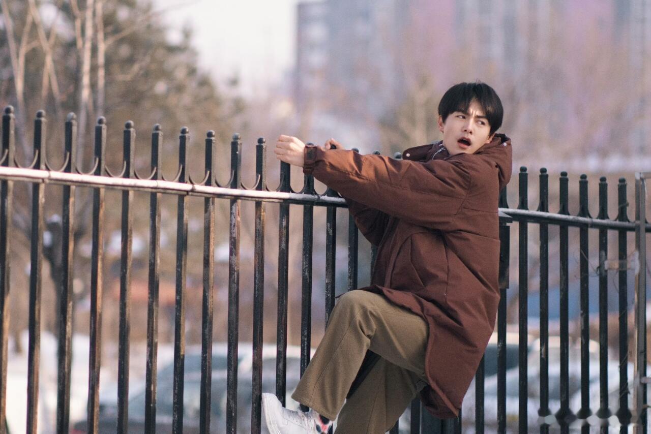 马天宇被贴脸开大《三人行》果然有点东西，多对马天宇贴 脸开大，我们爱看！ ​​​