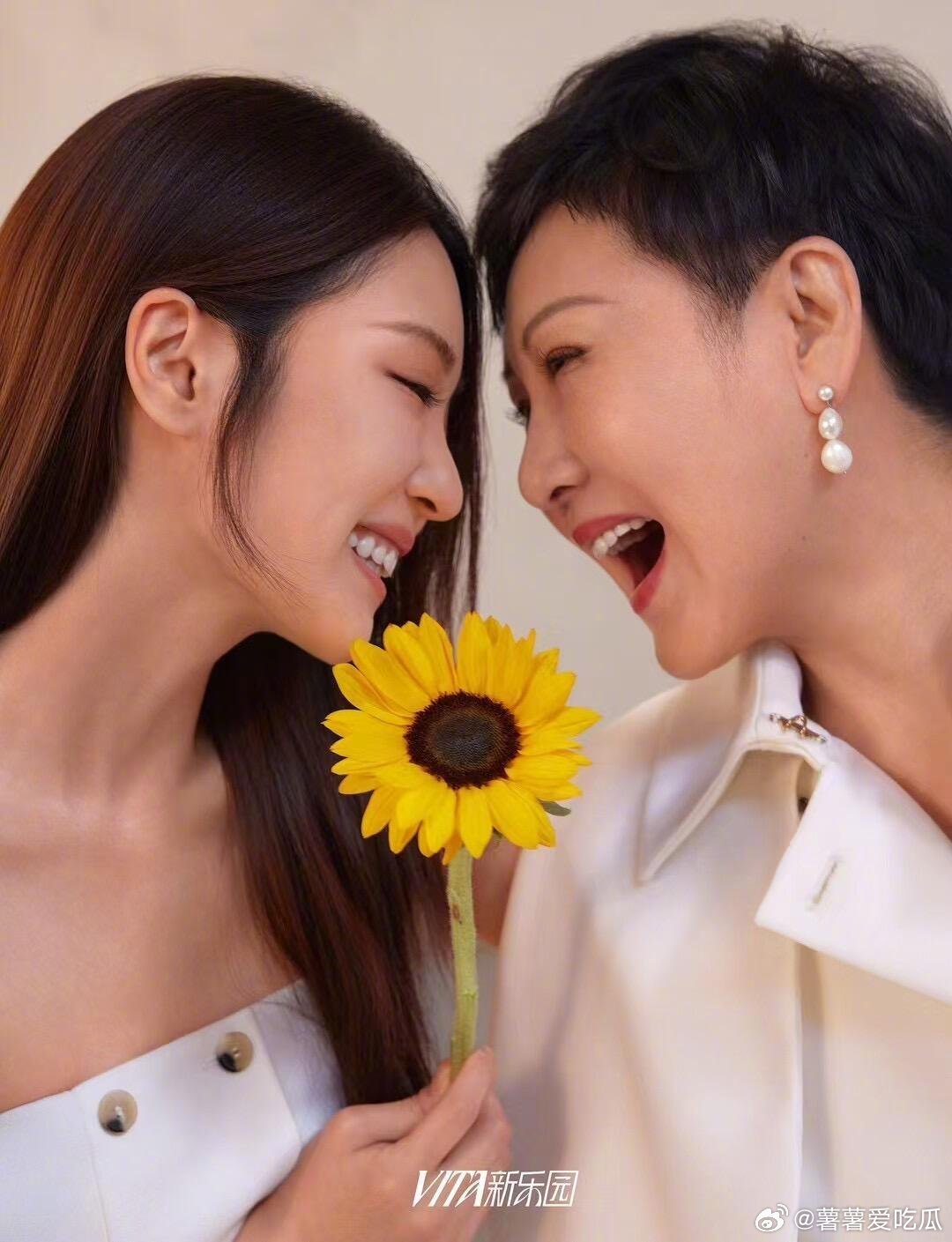 张凯丽女儿上演综了有种硬捧的感觉 