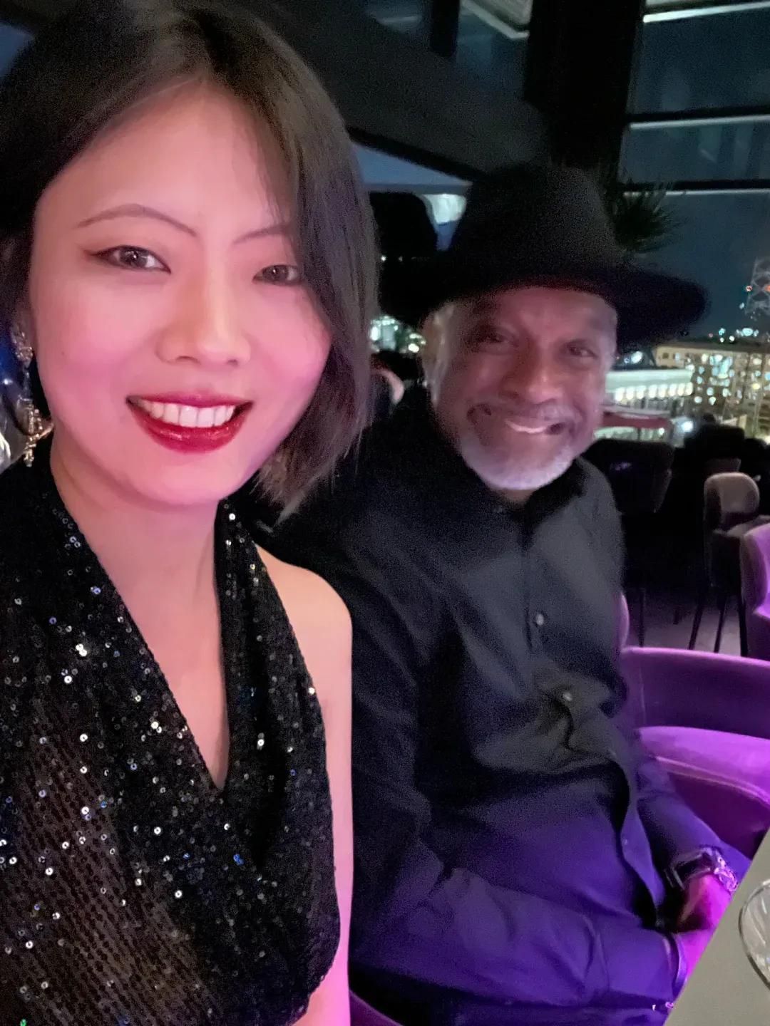 搞不懂某书上的女博主有什么好炫耀的
我也不想找棕色人的，但他实在令人上头啊什么样