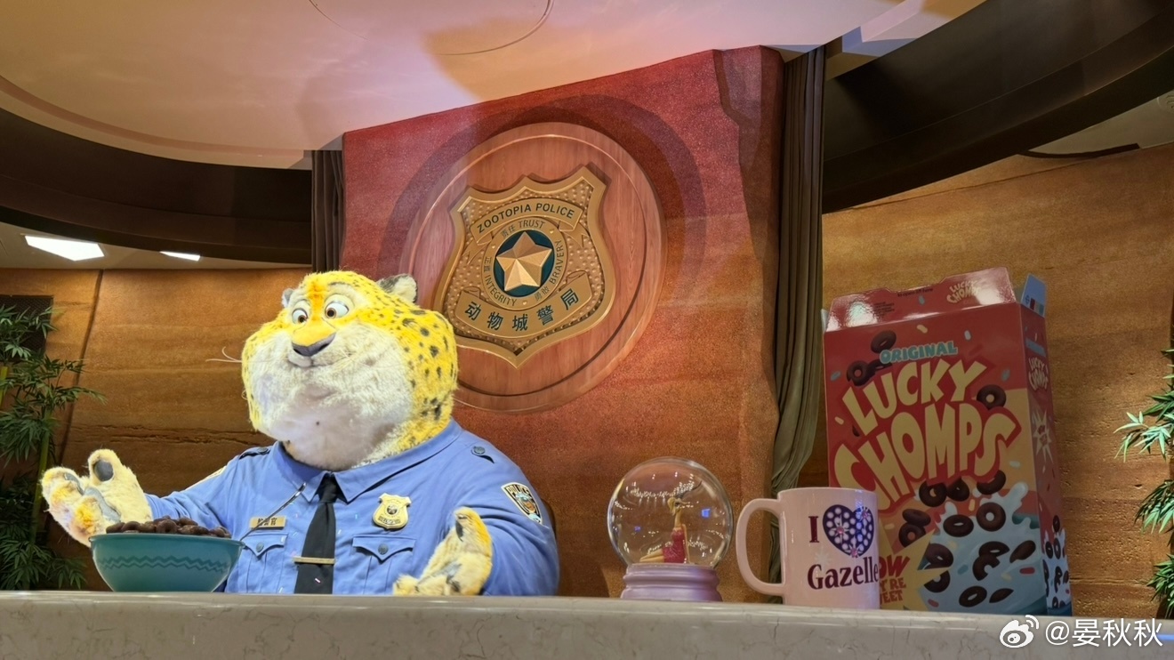 外国游客越来越多最近走在上海街头，你有没有觉得，外国人越来越多？昨天我和朋友吃火