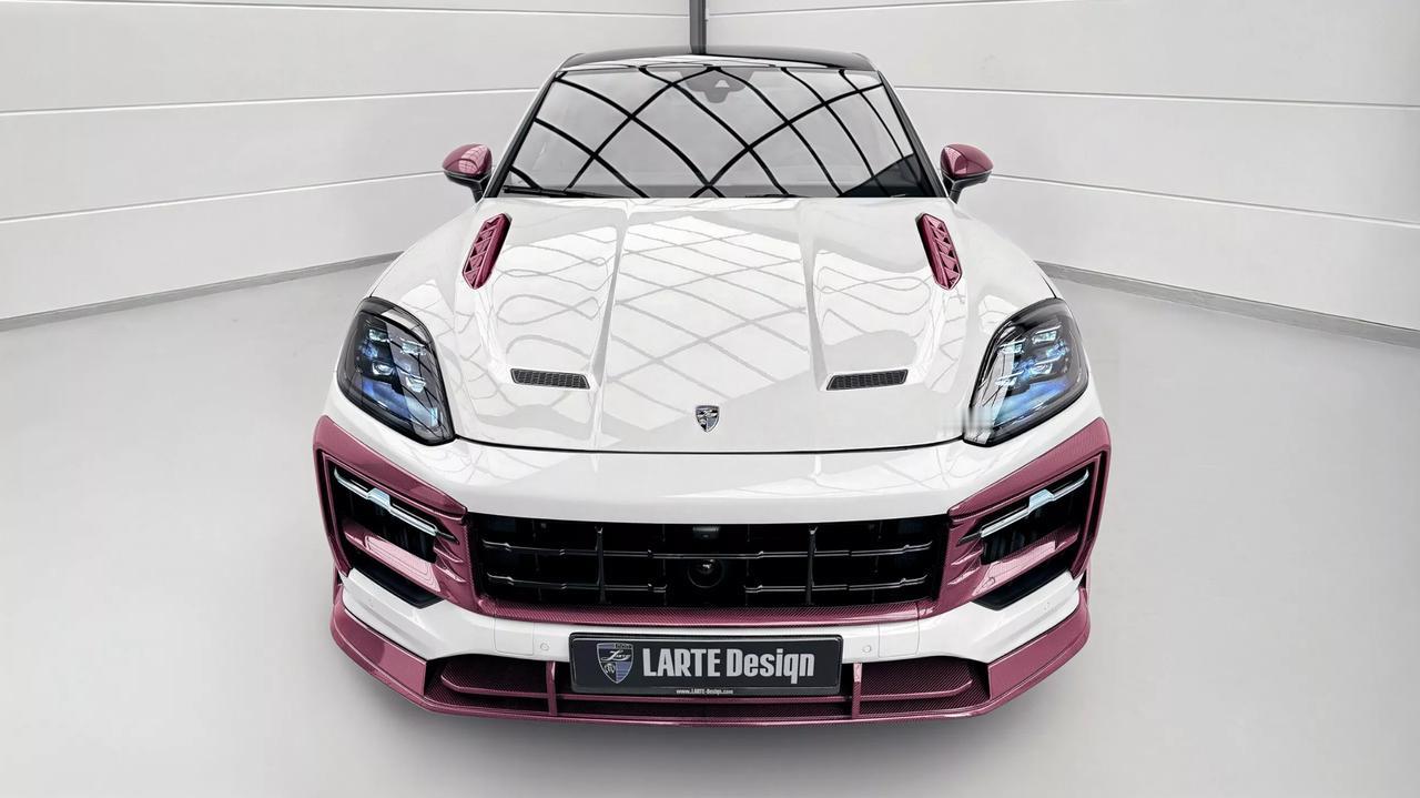 有些创意，或许真的只适合留在图纸上。改装厂 Larte Design 最近为保时