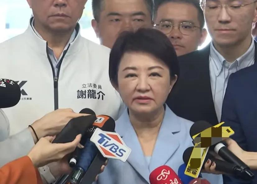 卢秀燕谈到“毒油案”，矛头直指民进党当局

台中市今天（24日）召开记者会，台中