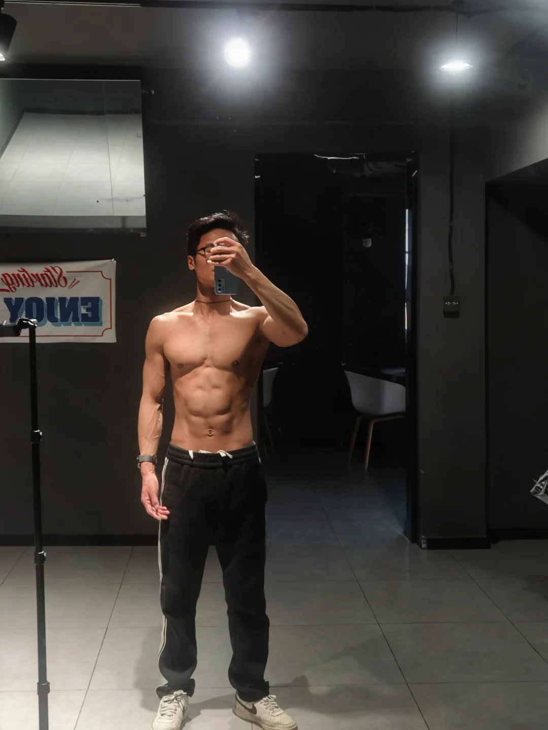 不闻阿姊唤弟声