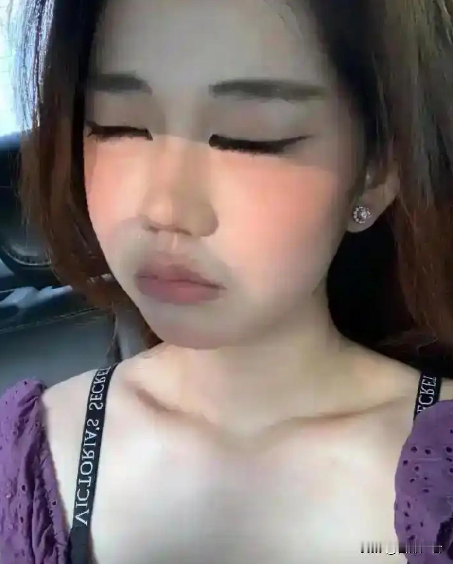 四岁娃“摸臀”？我看是这女的想出名想疯了

真是让人惊掉下巴！最近有个视频我是真