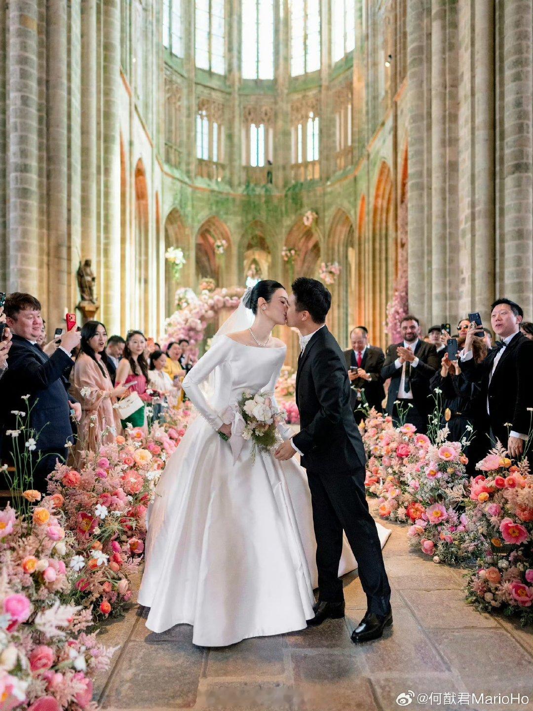 何猷君奚梦瑶婚礼现场照 何猷君奚梦瑶婚礼现场图 何猷君奚梦瑶婚礼现场照 