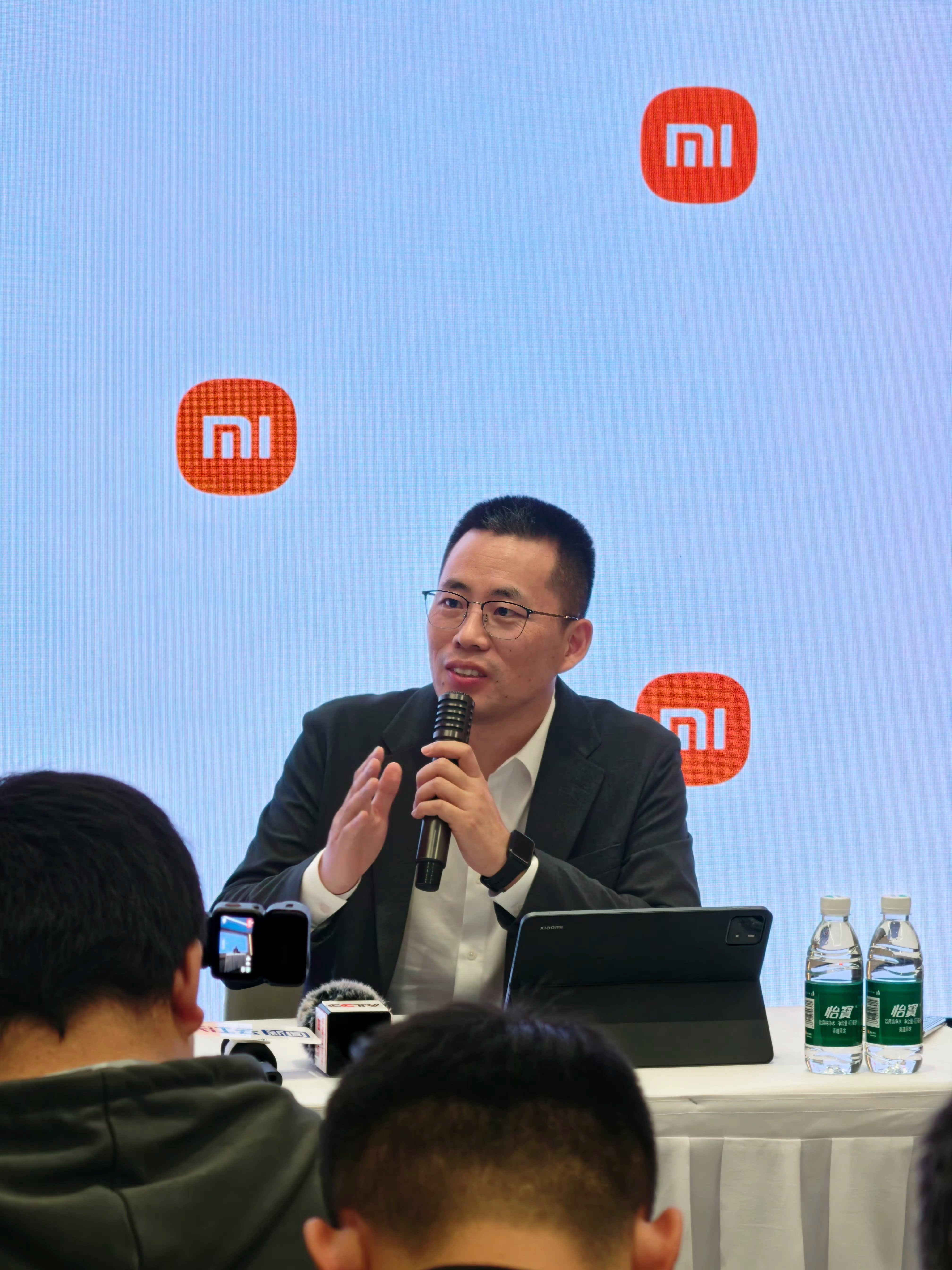 单联瑜回应小米巨省电空调命名我们整理了20251028当天的媒体群访会中单总回复