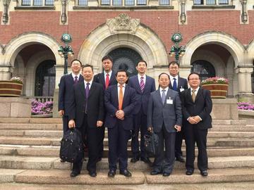中国把全球治理倡议签进海牙国际私法会议，这步棋走得够远够稳
据新华社报道，中国驻