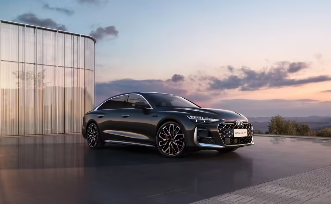 全新奥迪A6L 3月25日上市，预售价32.3万元起（四款配置至43.6万元）。