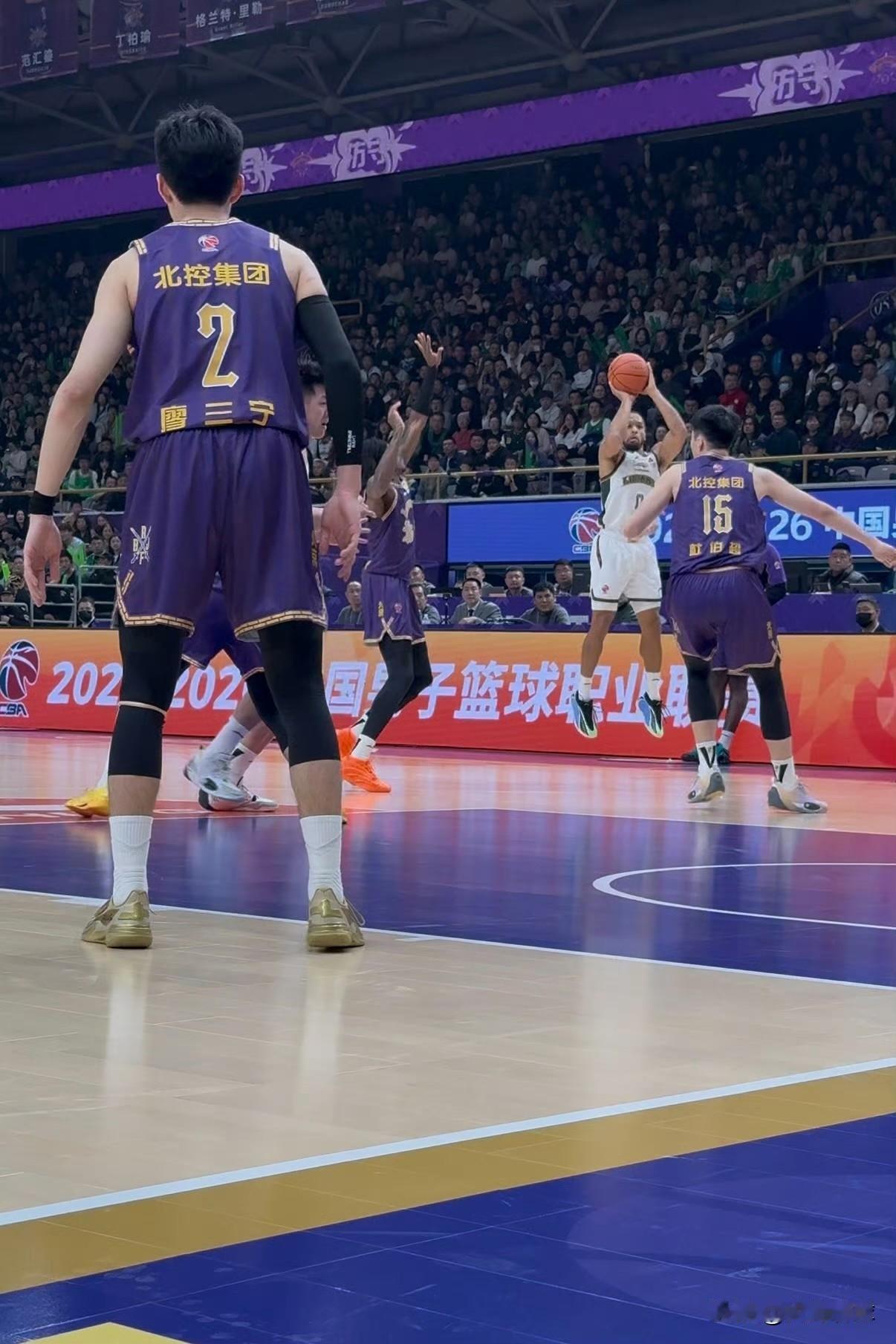 辽宁爆冷门，竟81:77输给北京北控！在昨晚结束的辽宁对阵北京北控的比赛中，辽宁