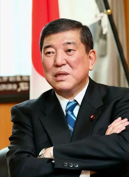 我们不需要日本道歉！因为我们伤亡的3500万同胞并没有给予我们原谅他们的权利和资