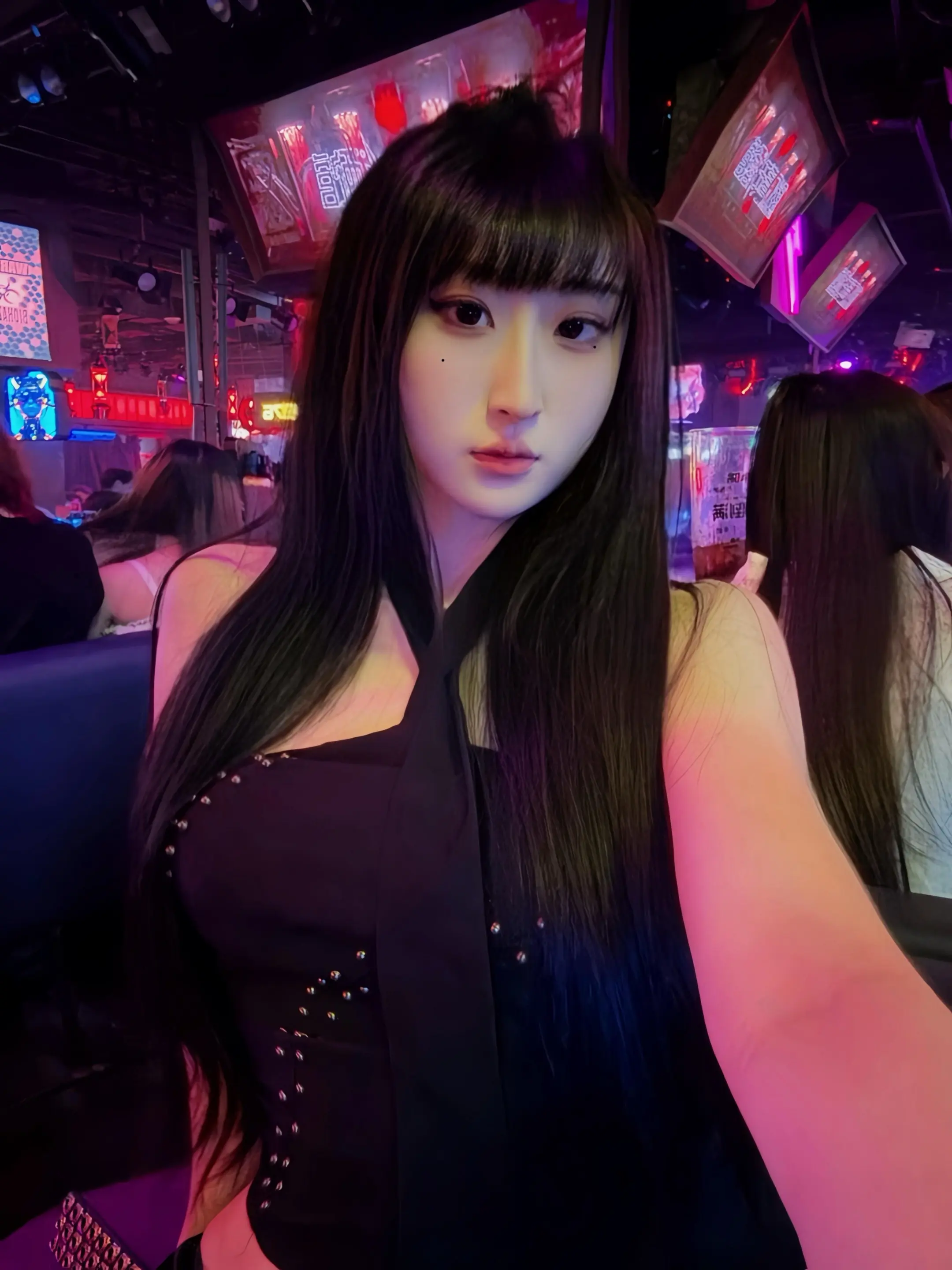 日子还是和女孩子过才有意思