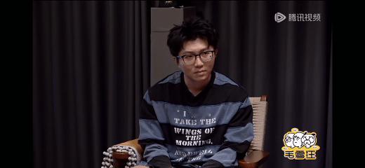 王玉雯 向内生长 听完王玉雯的话，觉得允许万物穿过自己这句话真是说到心坎里了。不