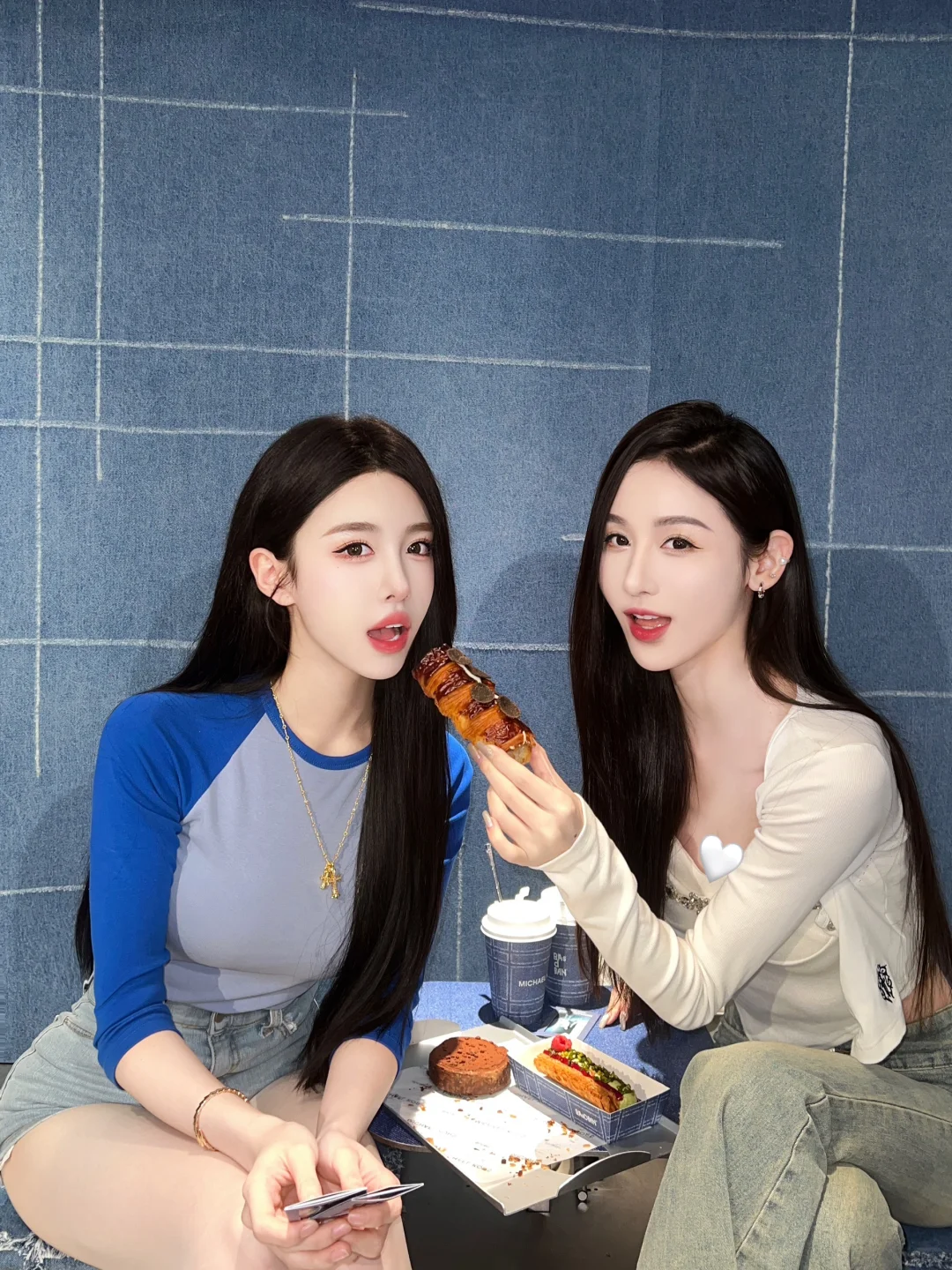 两只小可爱🥐🍪🥖