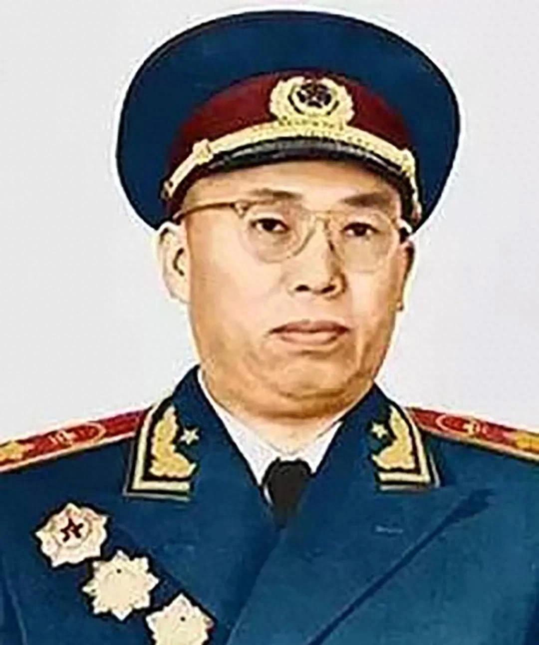 罗荣桓元帅政工出身，山东敌后战场独当一面，溘然长逝毛主席悲问“国有疑难可问谁”？