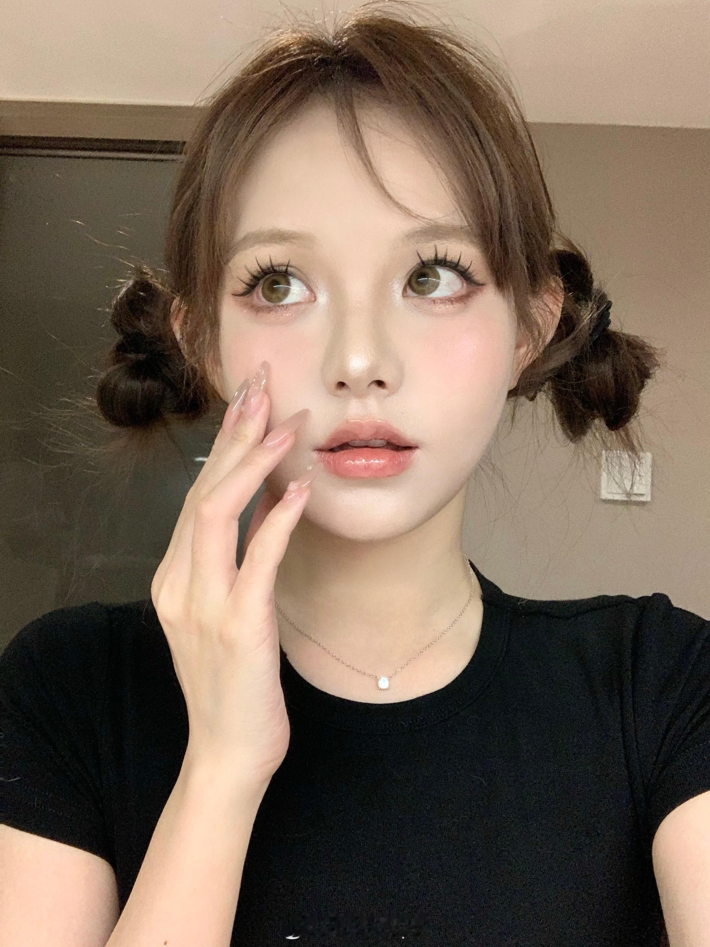 ningning同款双丸子头（扎失败版🤣） ​​​