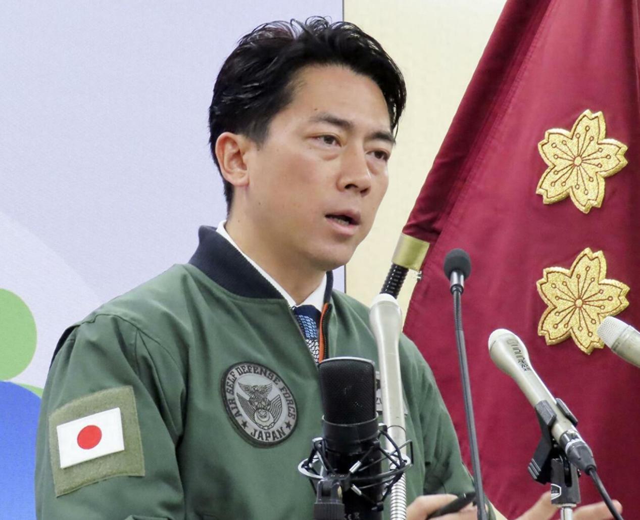近日，在香格里拉对话会上，日本防卫相小泉进次郎妄称日本没有核武器也没有轰炸机，所